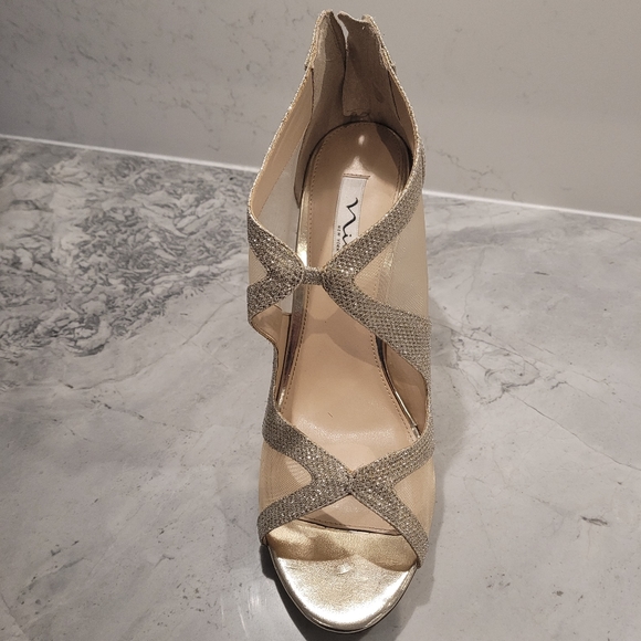 Womens sprakle shoes - Nina brand Size 10 color sparkle silver - Picture 8 of 8